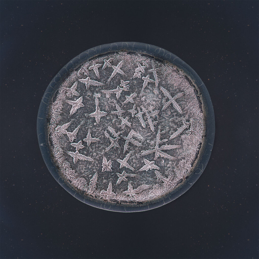 Gracy — emotional tear photographed under the microscope